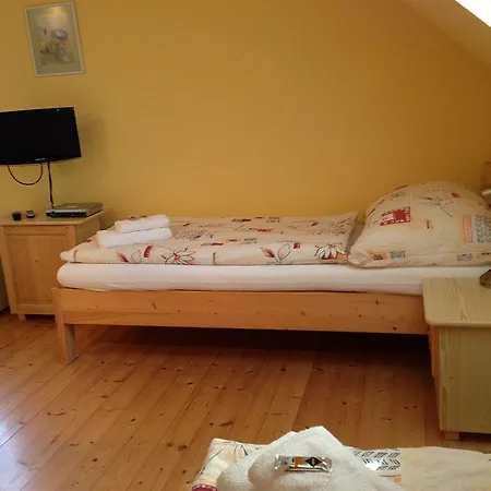 Sebastian Guest house 3*
