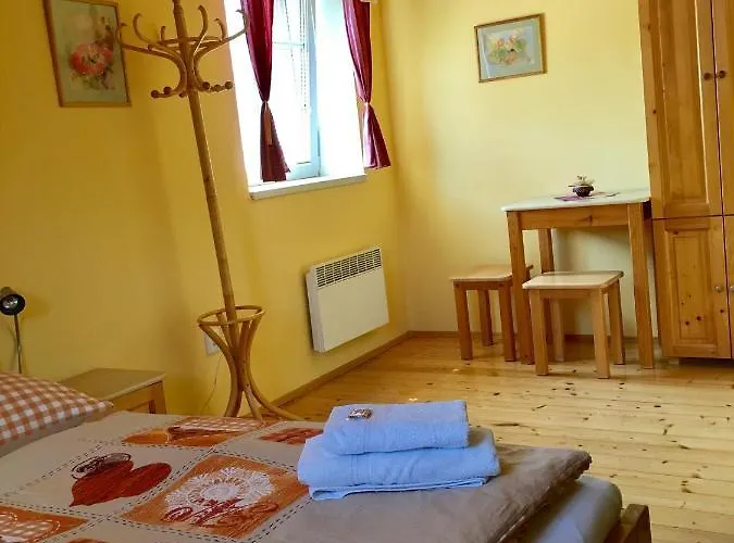 세바스티안 게스트하우스 3*