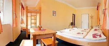 세바스티안 3* 체스키크룸로프